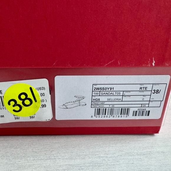 BRAND NEW Valentino Garavani RockStud Brown Sandals - Picture 9 of 9